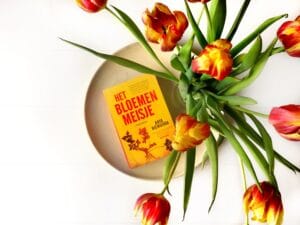 Omslag van Het bloemenmeisje